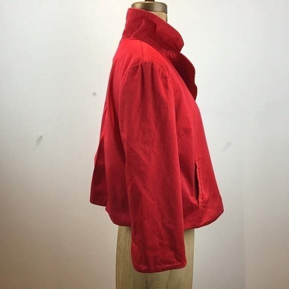 Vintage Notations red, cropped, 3/4 sleeve , 3 button, lined jacket. Size med. - Picture 2 of 7